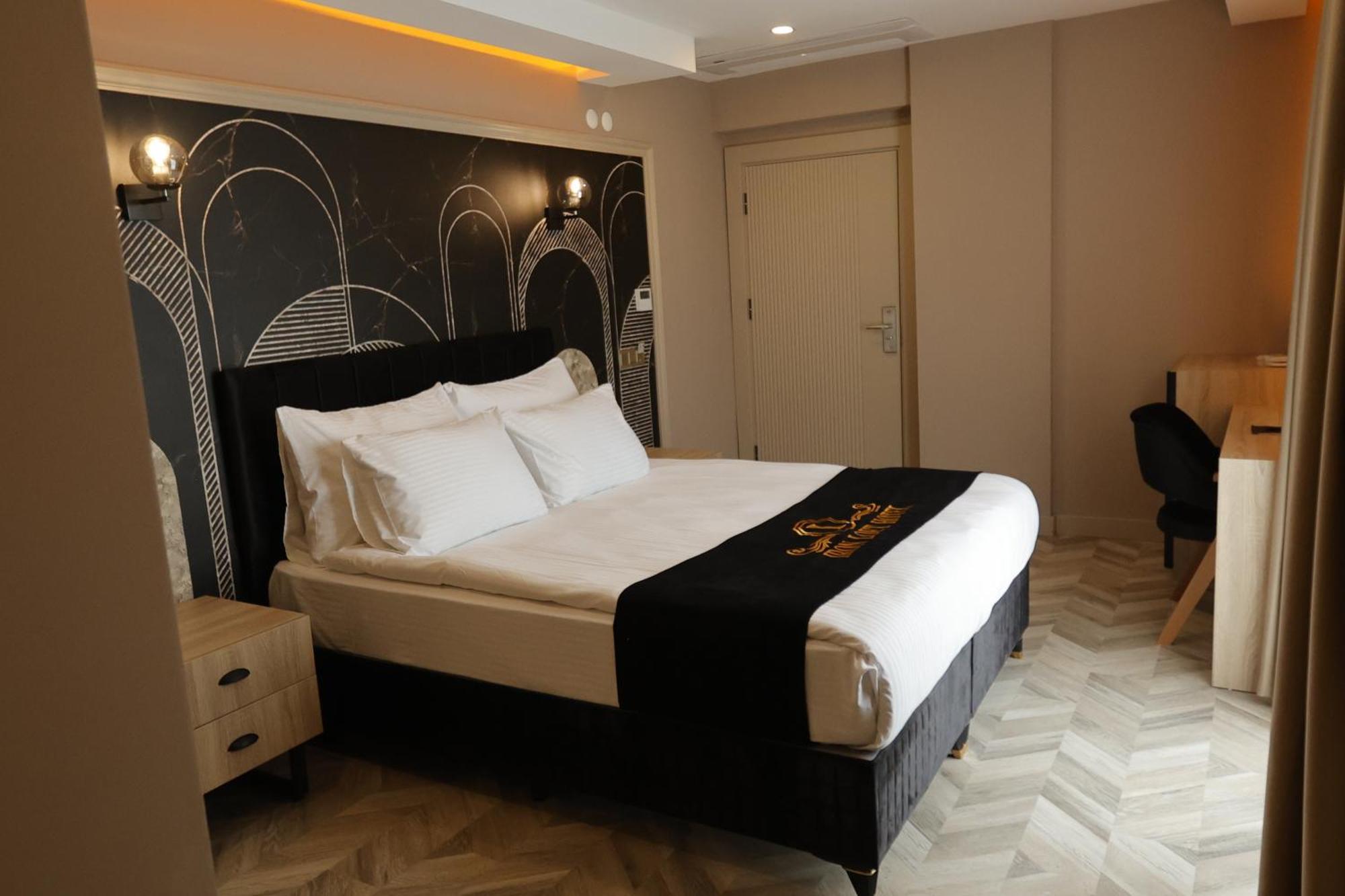 Iron Loft Hotel 이스파르타 외부 사진