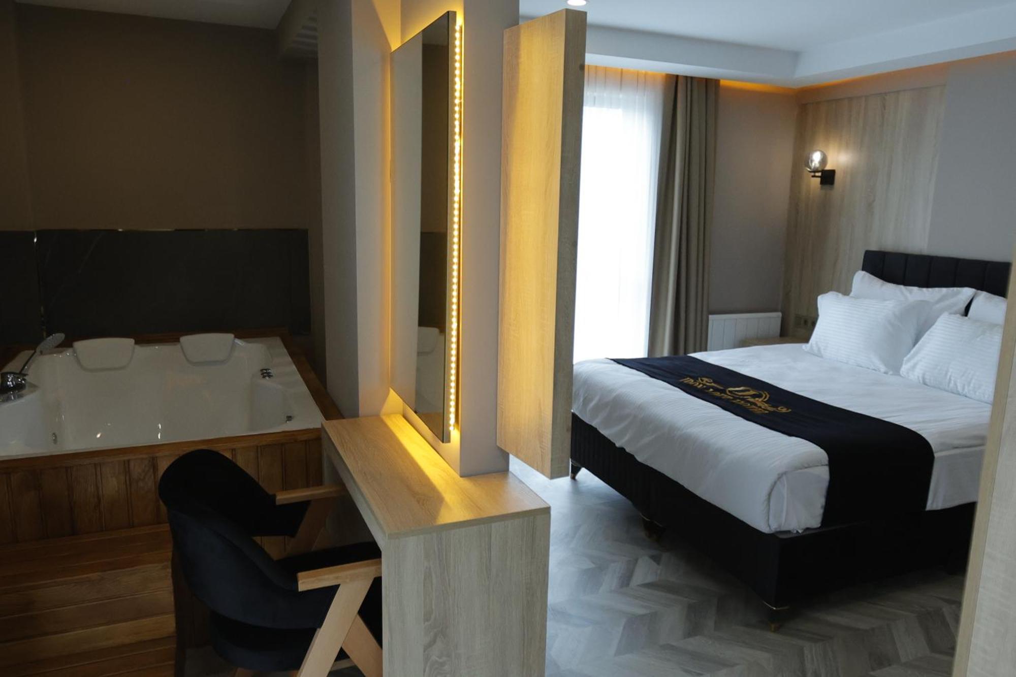 Iron Loft Hotel 이스파르타 외부 사진